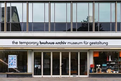 temporary bauhaus, exterior view temporary bauhaus in Berlin exterior view