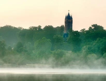 Potsdam, Flatowturm im Nebel © SPSG