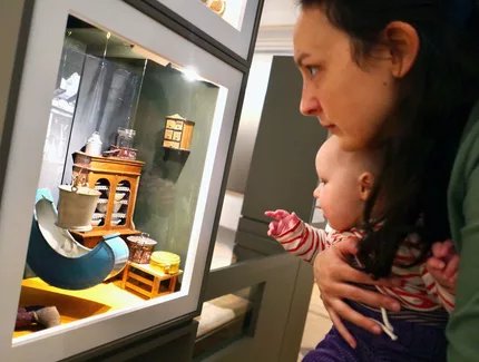 Mit Baby im Museum
