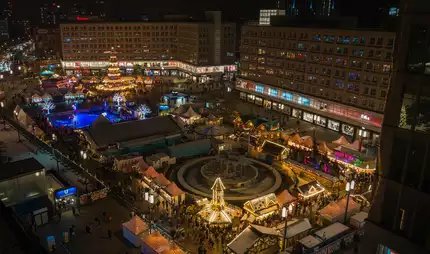 Weihnachtsmarkt am Alexanderplatz